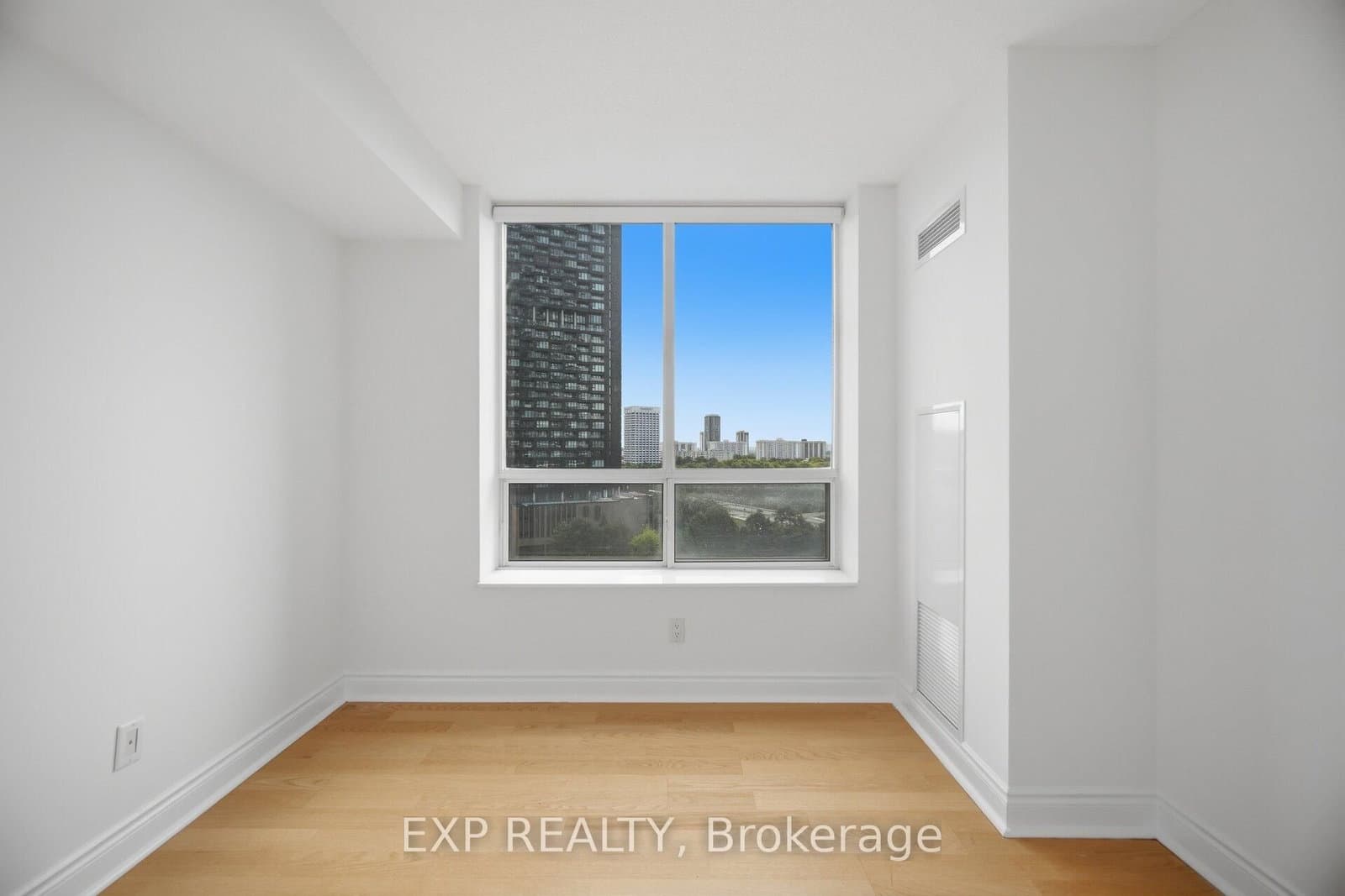 1103 Leslie Street, Unit 1103 thumbnail 17