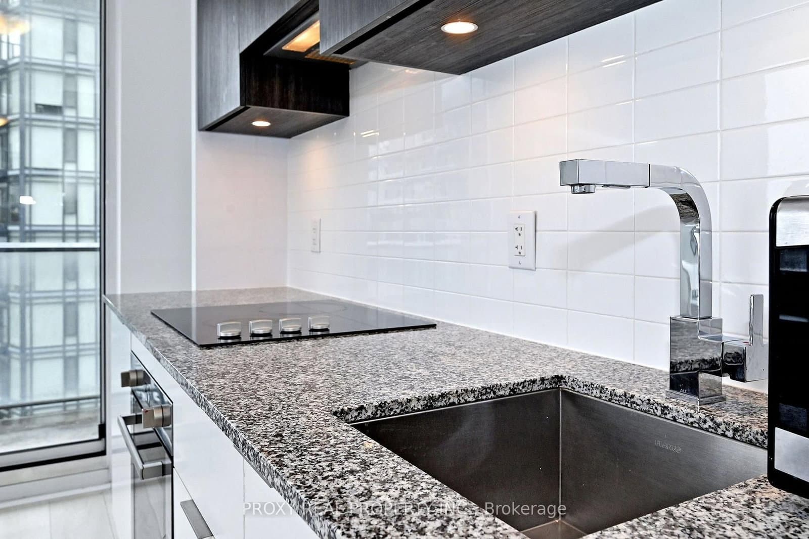 120 Parliament Street, Unit 1605 thumbnail 24