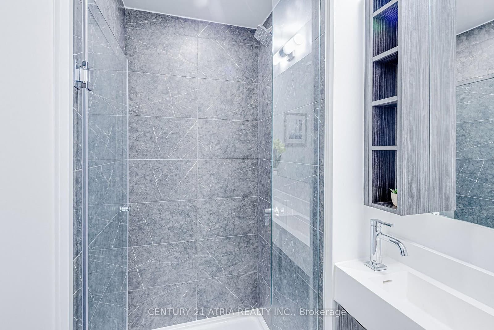 252 Church Street, Unit 2308 thumbnail 11