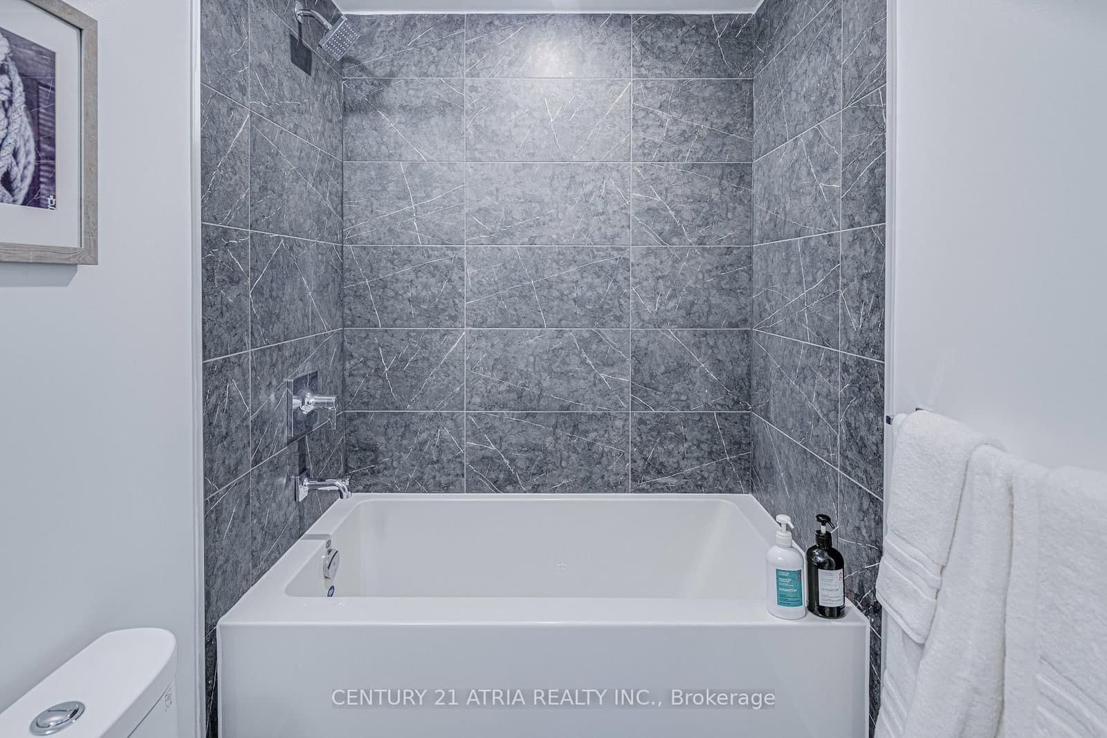 252 Church Street, Unit 2308 thumbnail 15