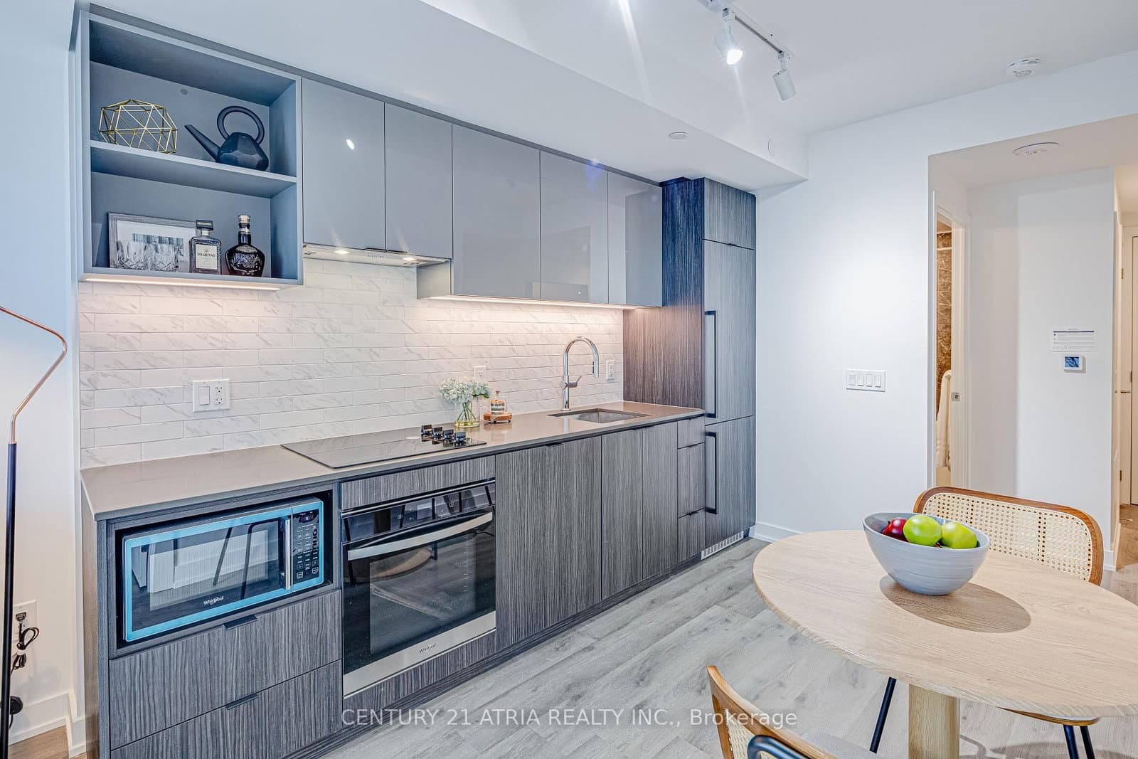 252 Church Street, Unit 2308 thumbnail 5