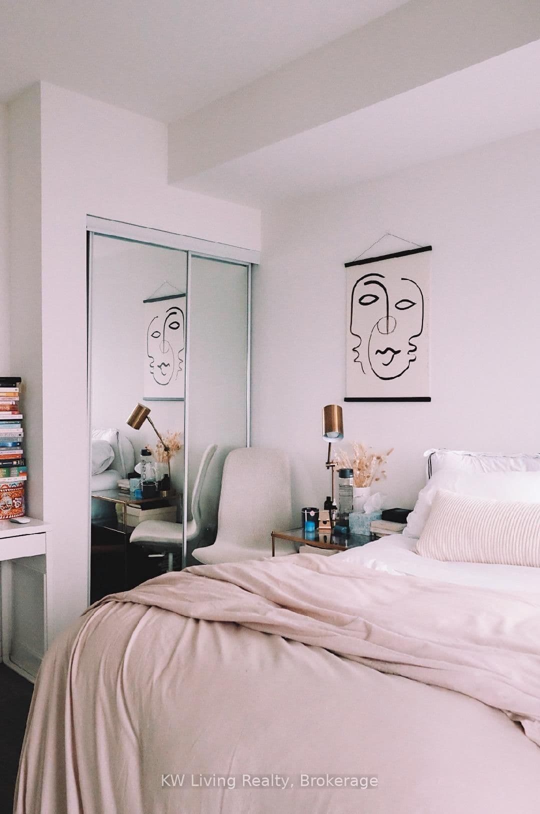 1 Yorkville Avenue, Unit 2804 thumbnail 11