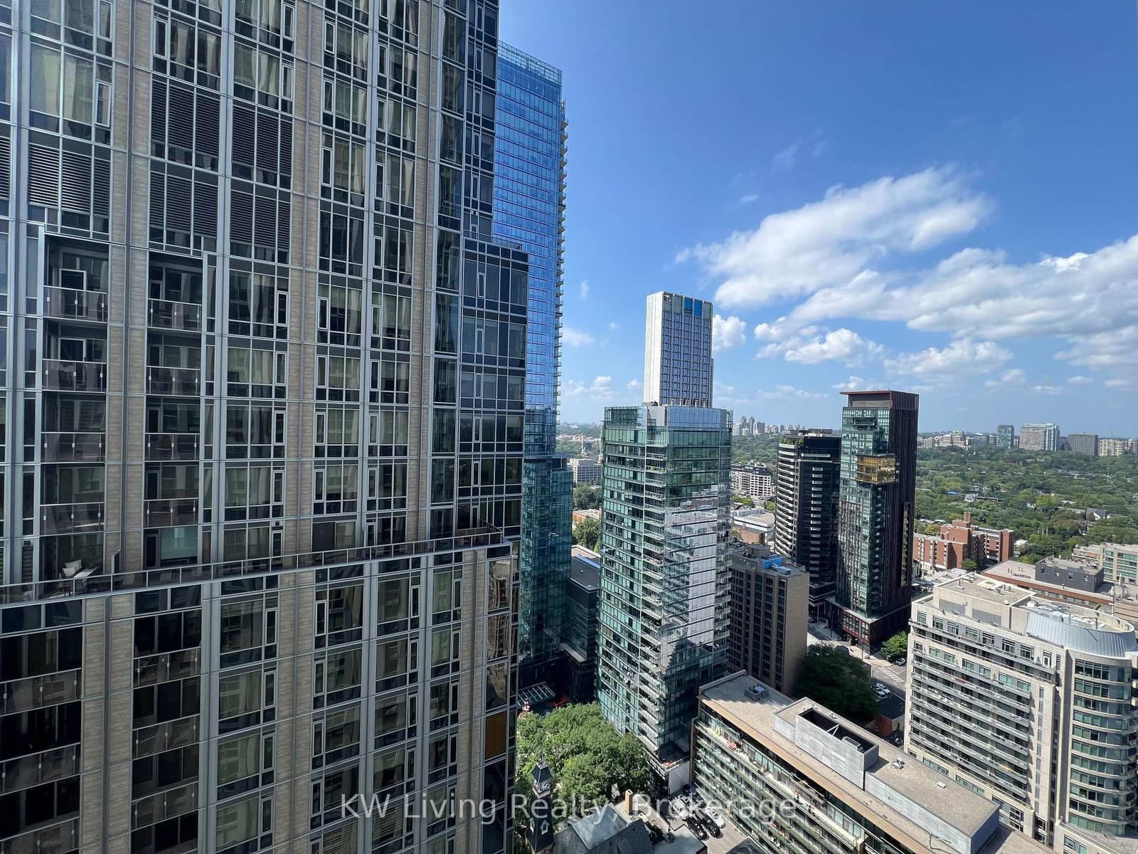 1 Yorkville Avenue, Unit 2804 thumbnail 39