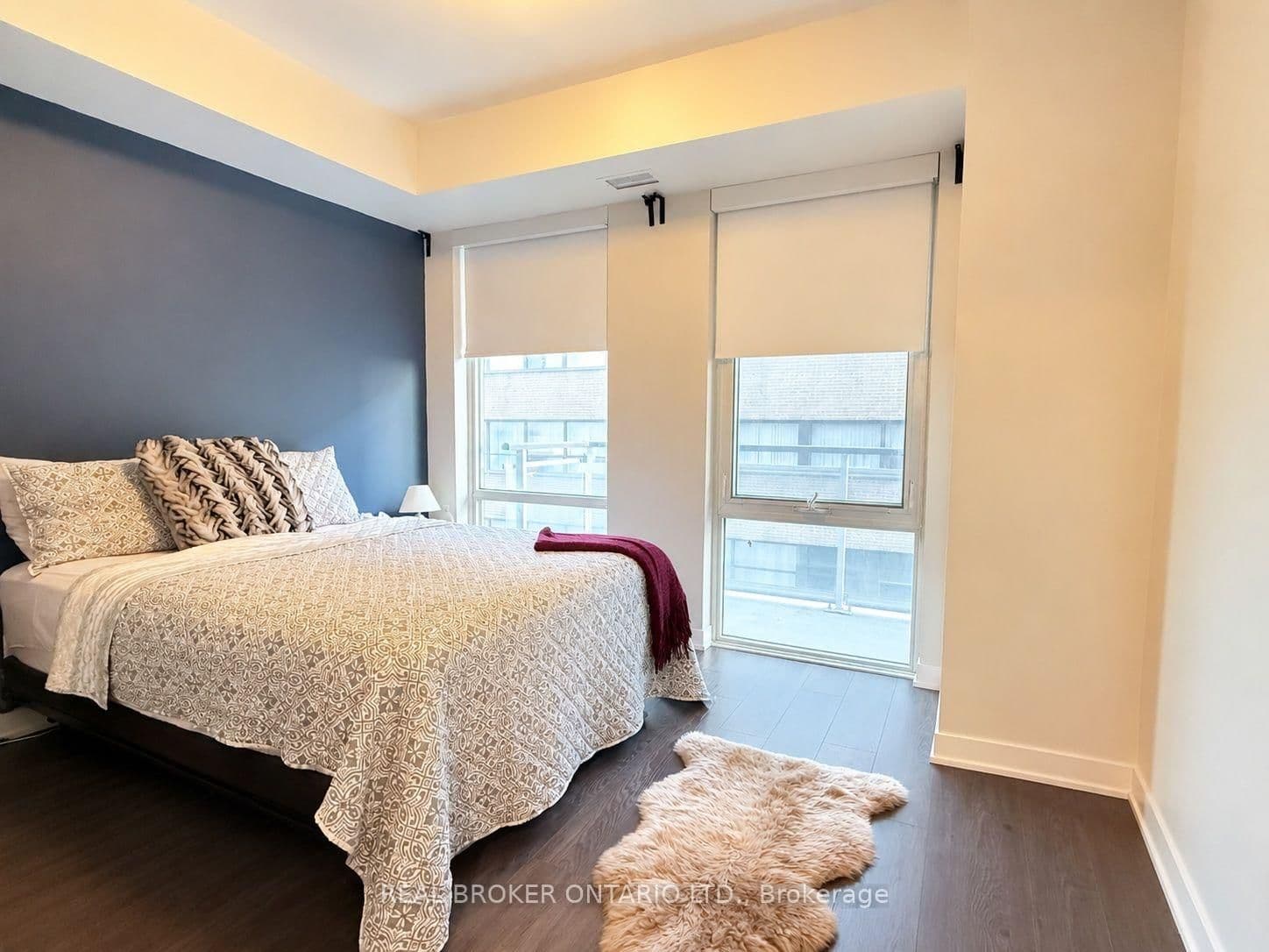 223 St. Clair Avenue W, Unit 713 thumbnail 2