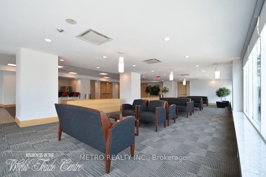 10 Yonge Street, Unit 3412 thumbnail 19
