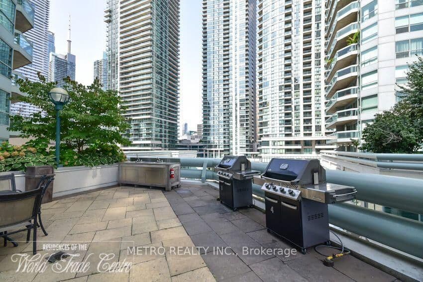 10 Yonge Street, Unit 3412 thumbnail 22