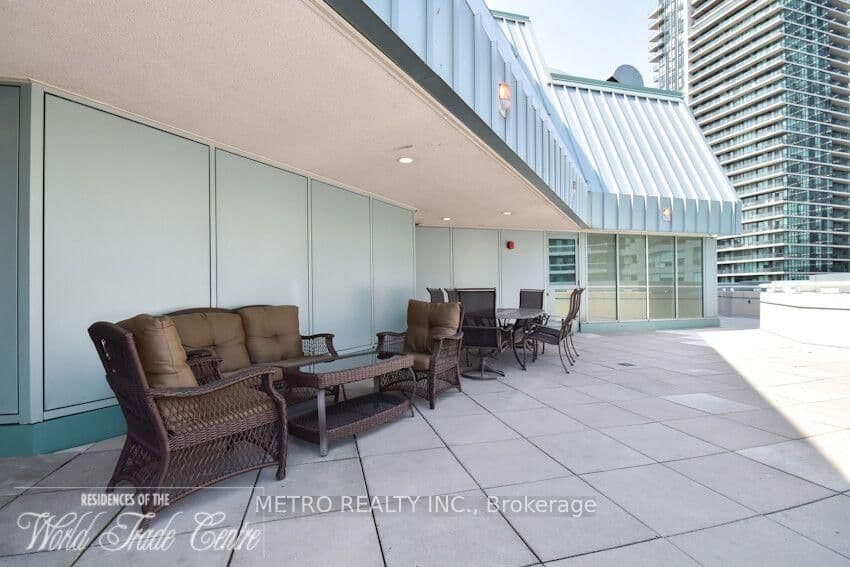 10 Yonge Street, Unit 3412 thumbnail 23