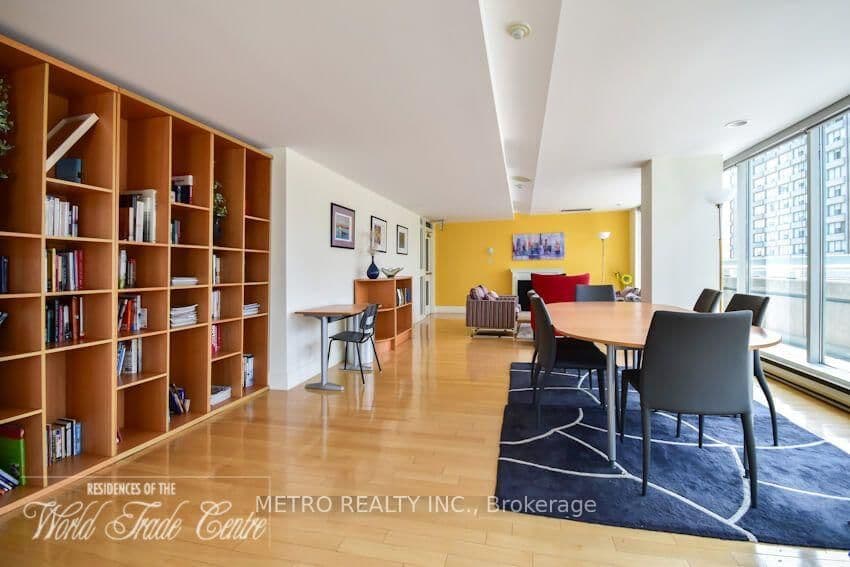 10 Yonge Street, Unit 3412 thumbnail 24