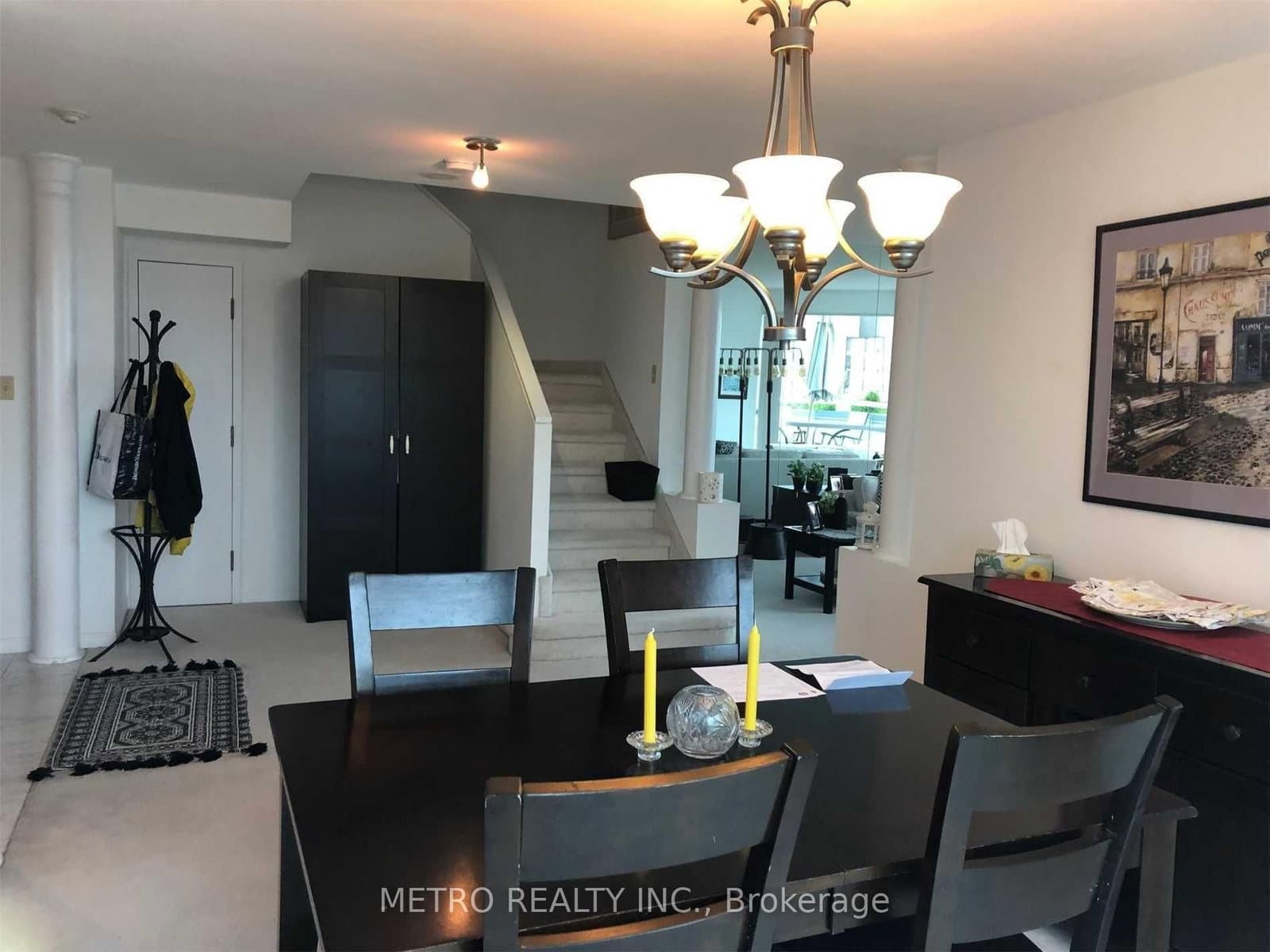 10 Yonge Street, Unit 3412 thumbnail 3