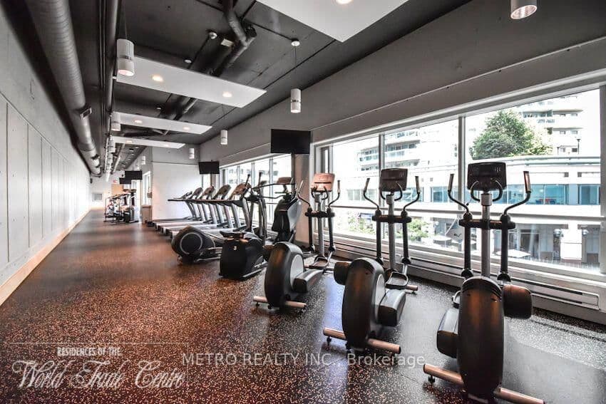 10 Yonge Street, Unit 3412 thumbnail 31