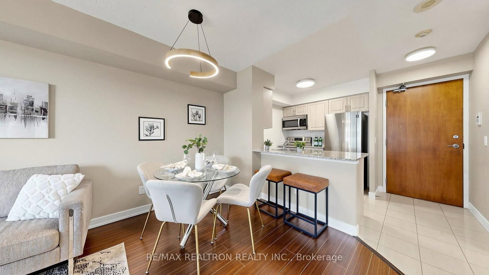 31 Bales Avenue, Unit 1708 thumbnail 7