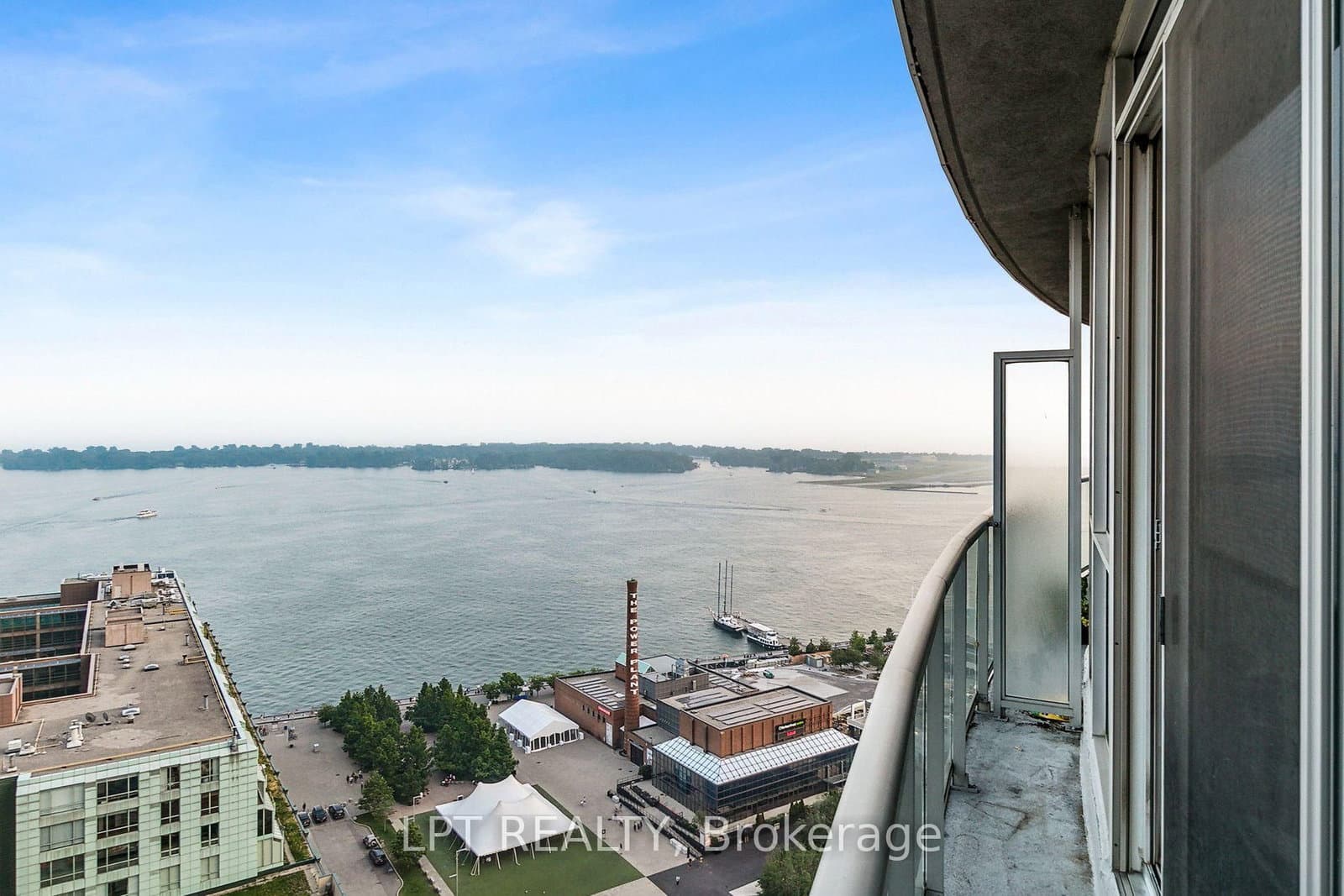 208 Queens Quay W, Unit 2604 thumbnail 4