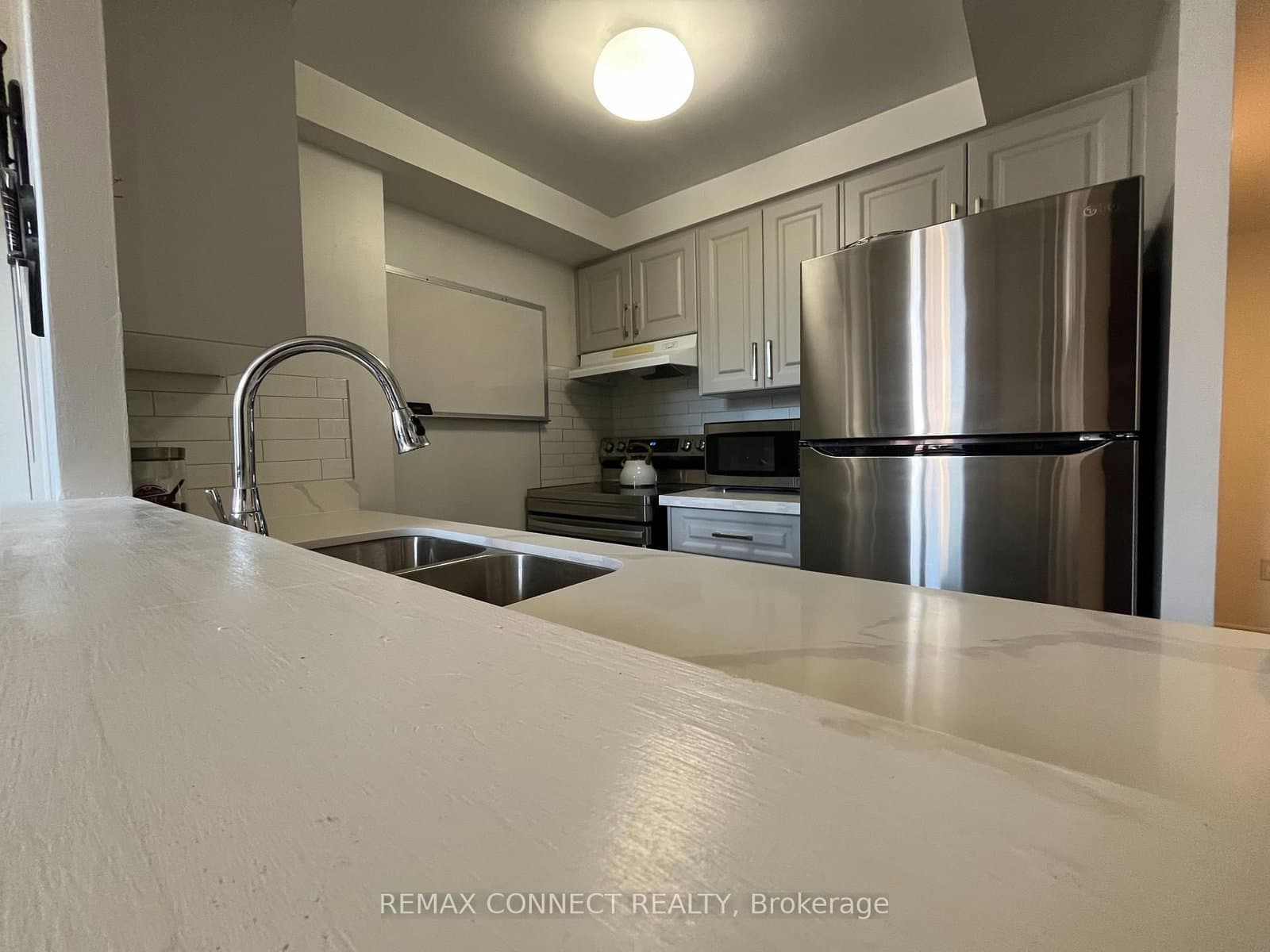 117 Gerrard Street, Unit 601 thumbnail 12