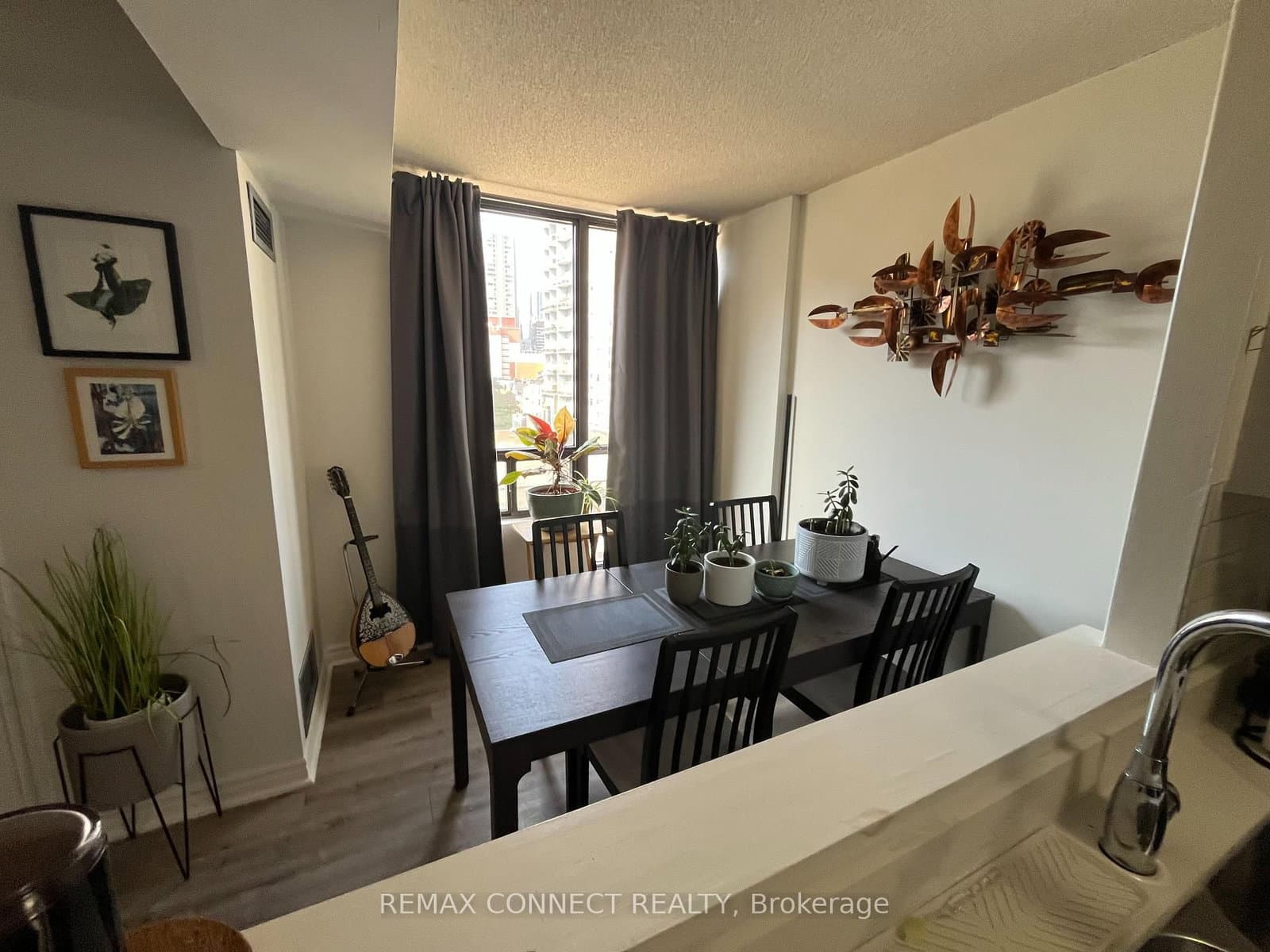 117 Gerrard Street, Unit 601 thumbnail 17