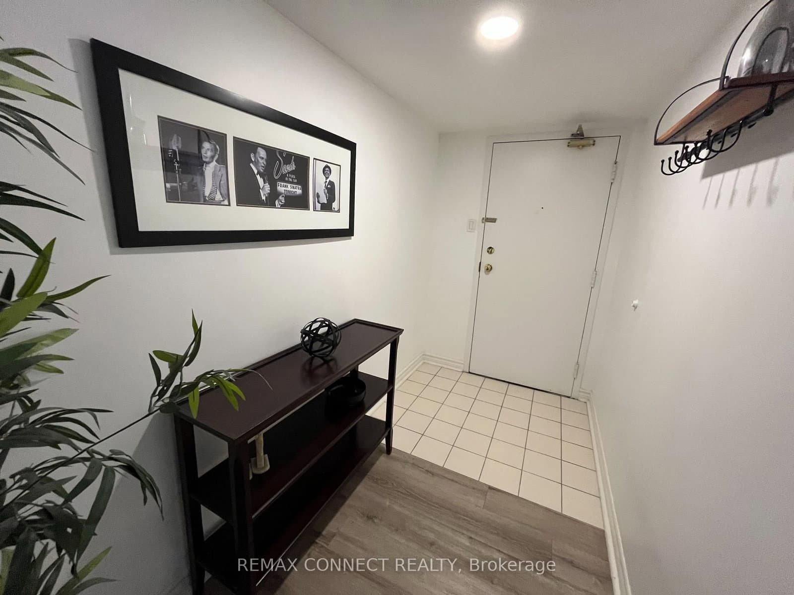 117 Gerrard Street, Unit 601 thumbnail 7