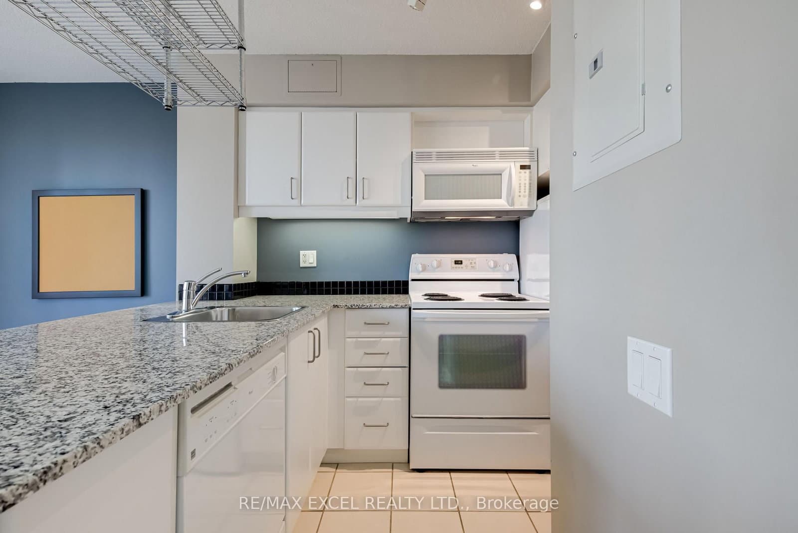 33 Sheppard Avenue E, Unit 1909 thumbnail 22