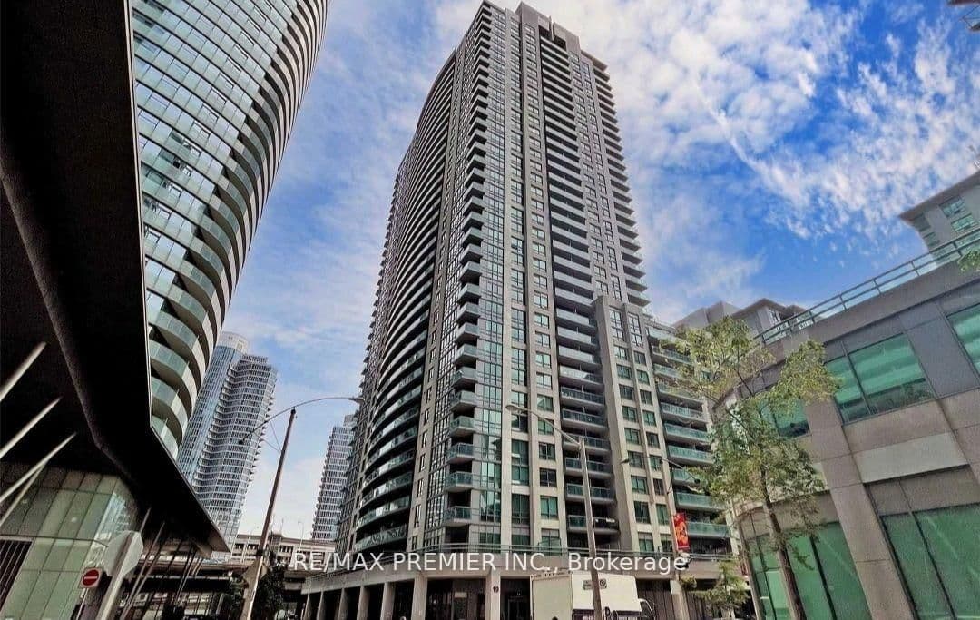 19 Grand Trunk Crescent, Unit 2507 thumbnail 14