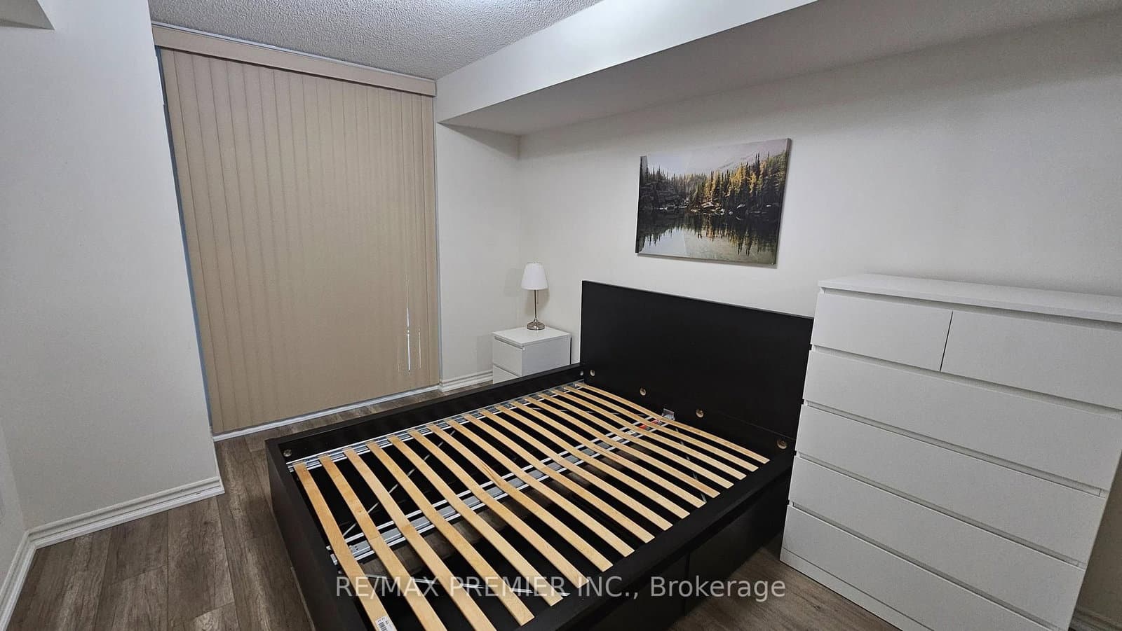 19 Grand Trunk Crescent, Unit 2507 thumbnail 9