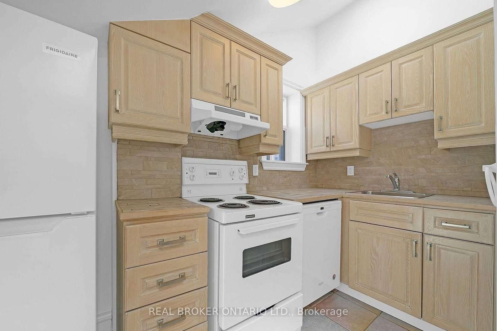 12 Foxbar Road, Unit 3 thumbnail 15