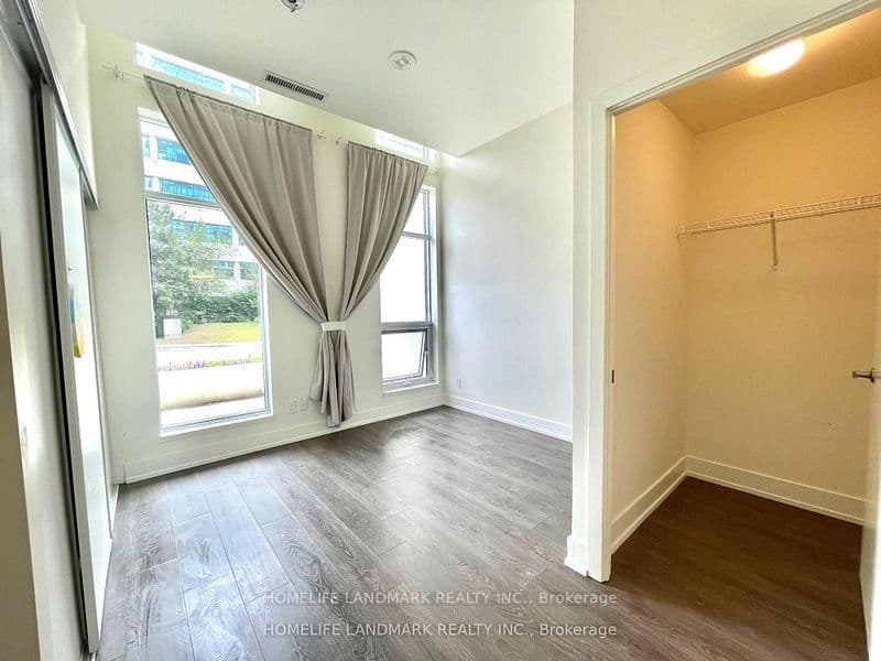 180 Fairview Mall Drive, Unit 103 thumbnail 13