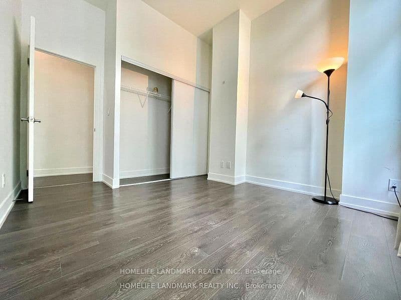 180 Fairview Mall Drive, Unit 103 thumbnail 15