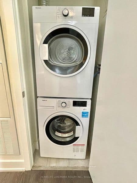 180 Fairview Mall Drive, Unit 103 thumbnail 18