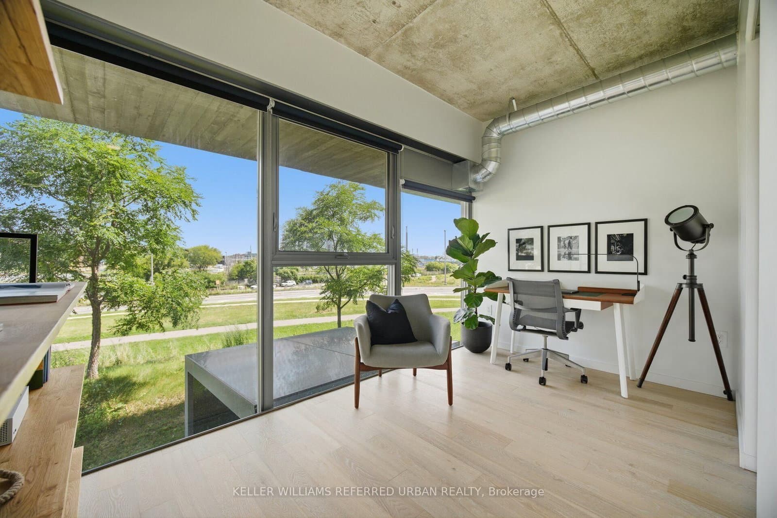 170 Bayview Avenue, Unit Th105 thumbnail 21