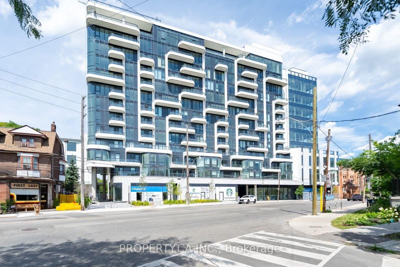 322 Dupont Street, Unit 804 thumbnail 10