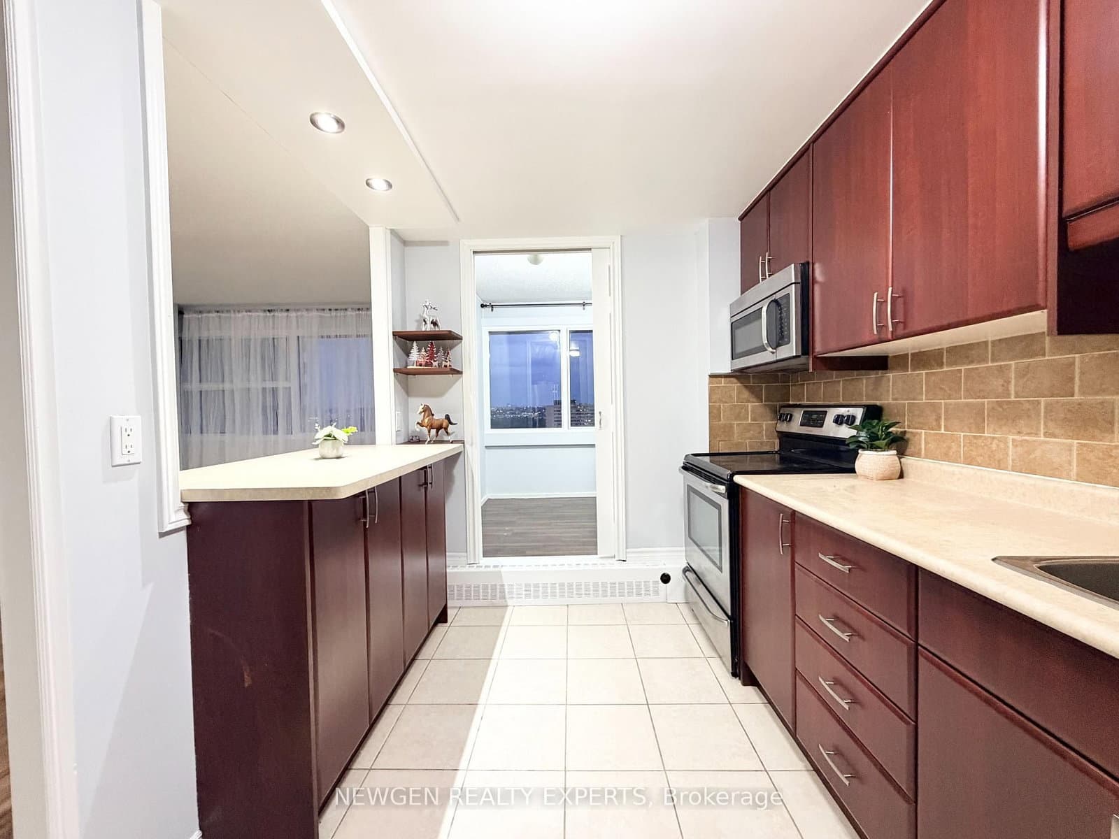 715 Don Mills Road, Unit 2103 thumbnail 6