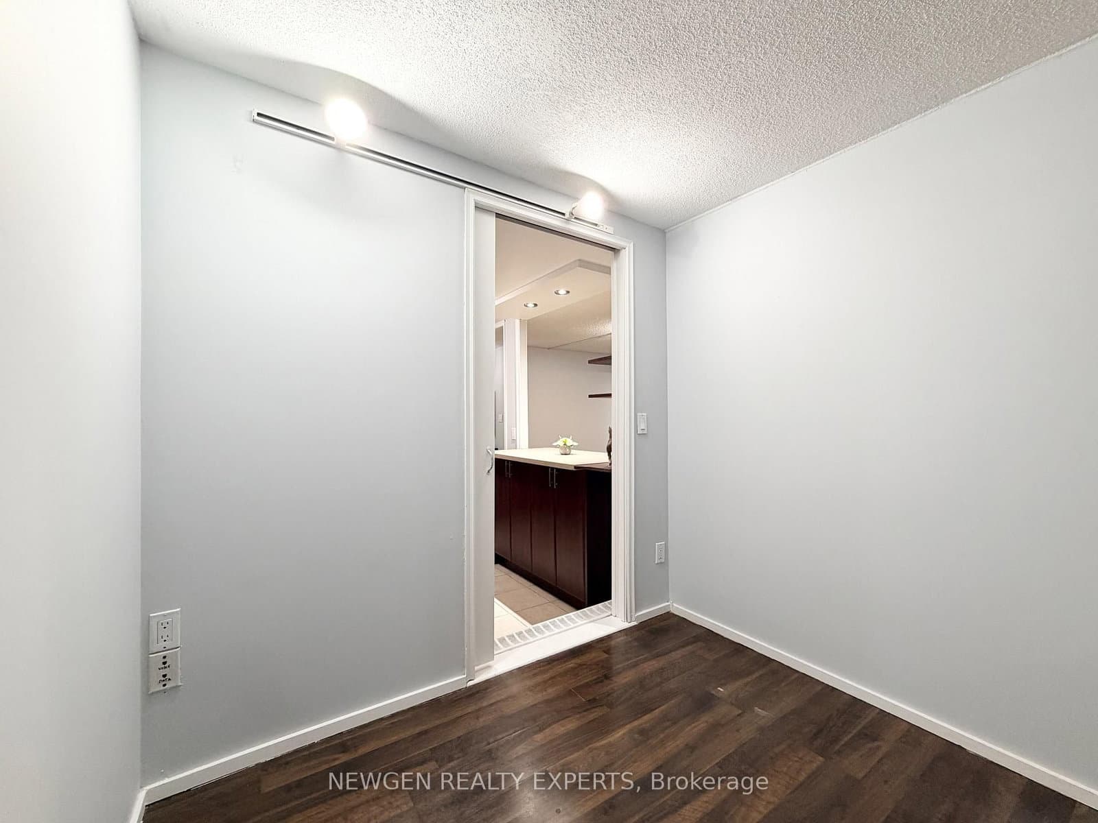 715 Don Mills Road, Unit 2103 thumbnail 9