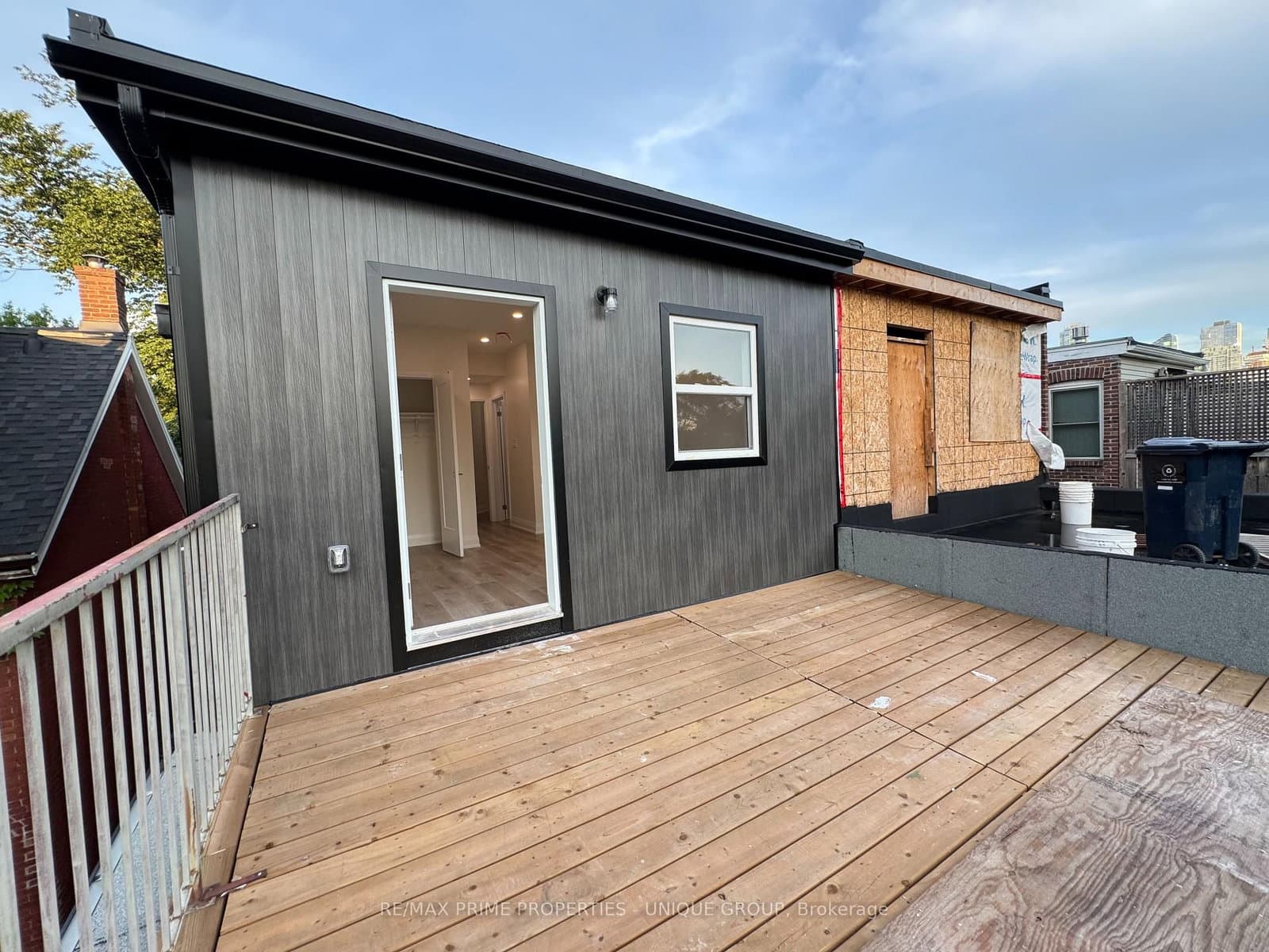 62 Henry Street, Unit 2 thumbnail 18