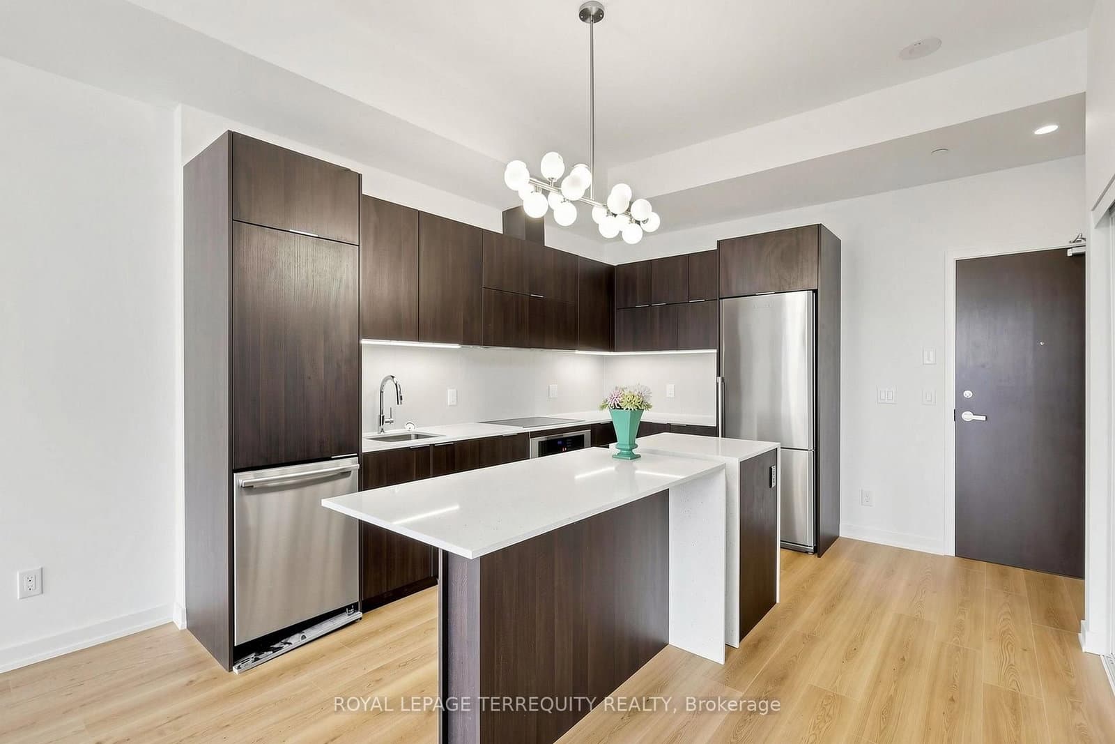 55 Regent Park Boulevard, Unit 415 thumbnail 11