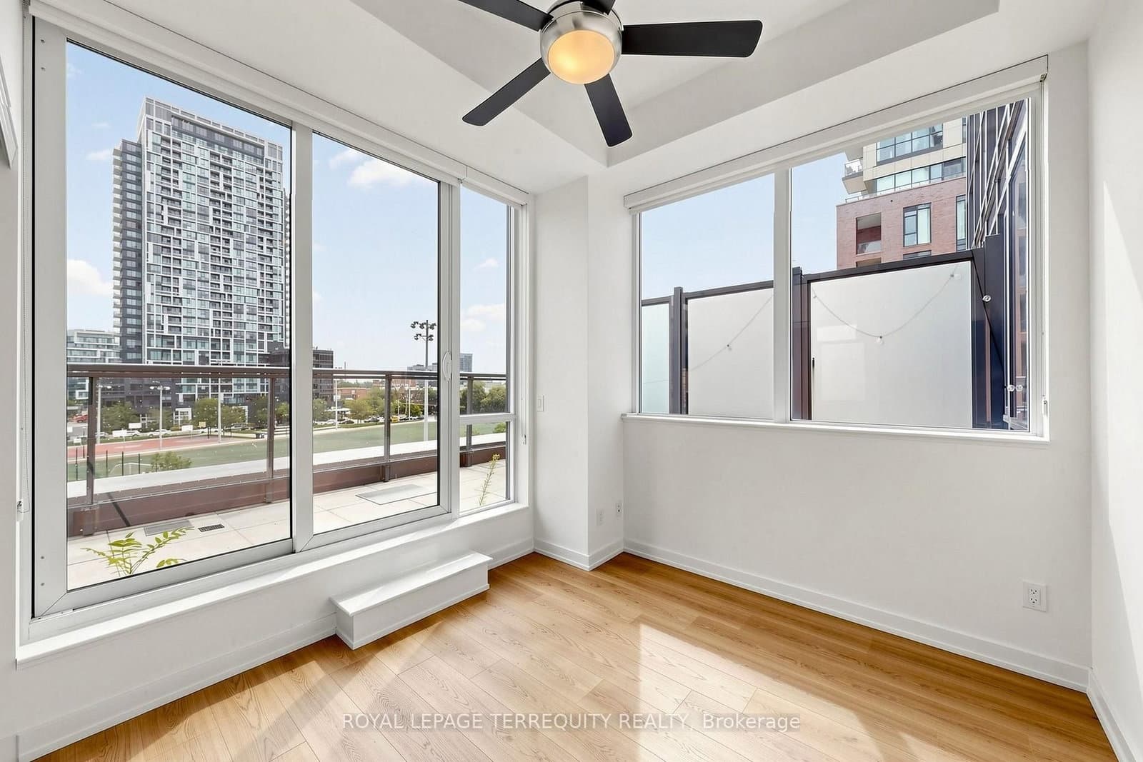 55 Regent Park Boulevard, Unit 415 thumbnail 22