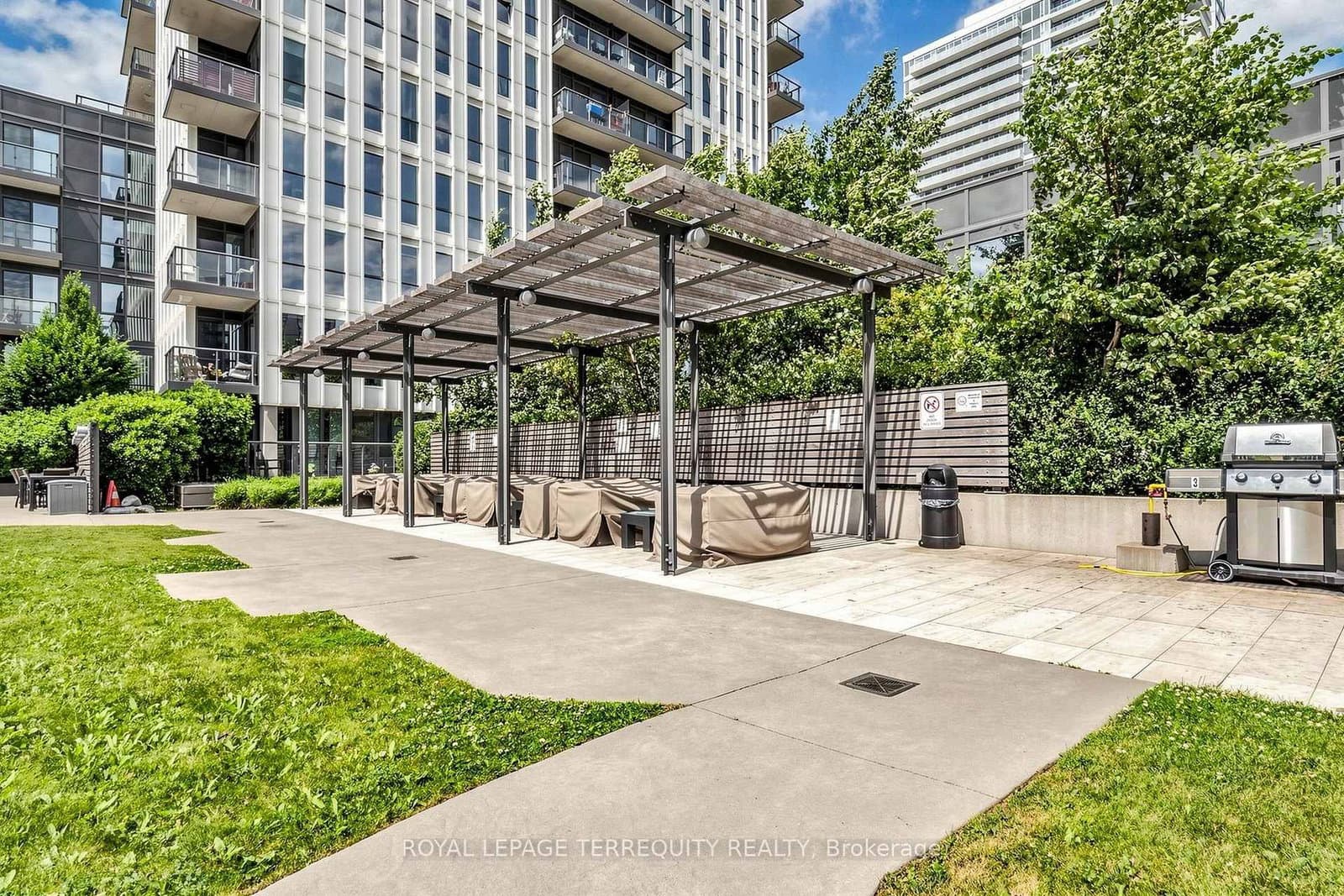 55 Regent Park Boulevard, Unit 415 thumbnail 43