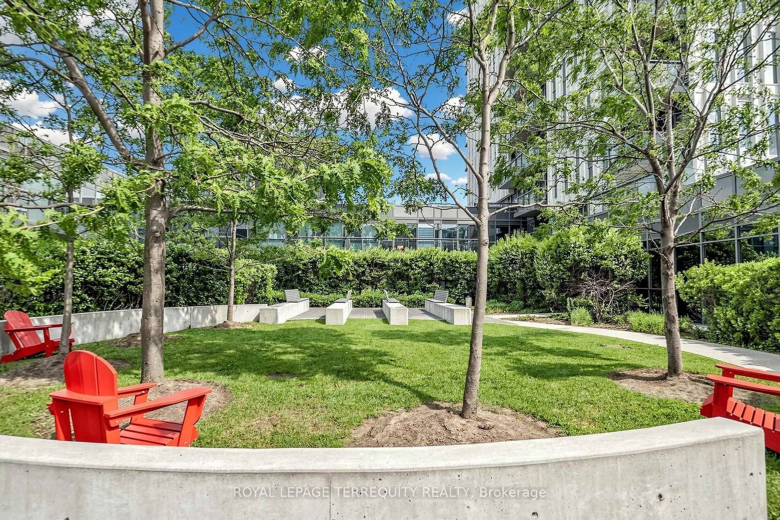 55 Regent Park Boulevard, Unit 415 thumbnail 44