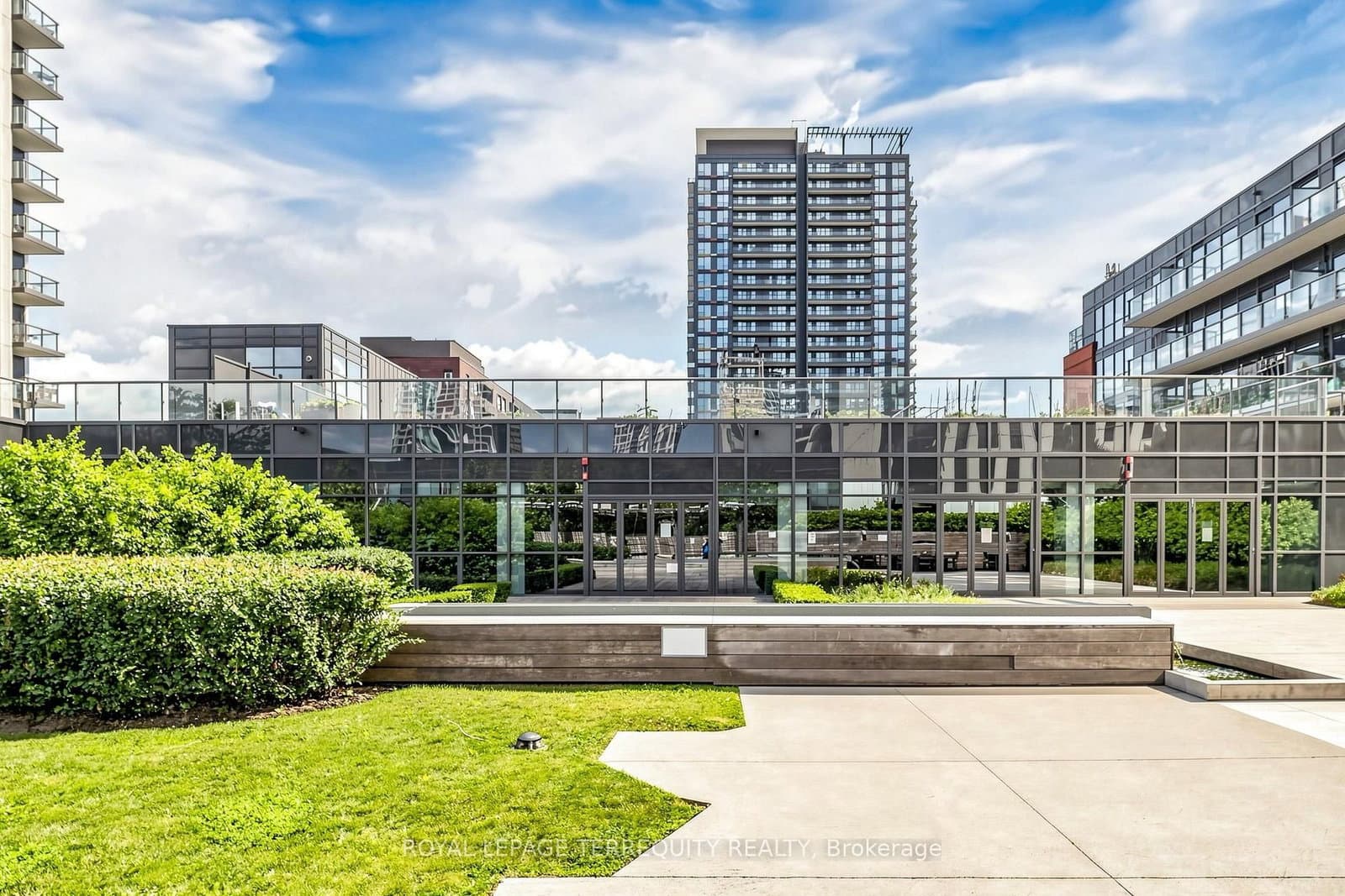55 Regent Park Boulevard, Unit 415 thumbnail 47