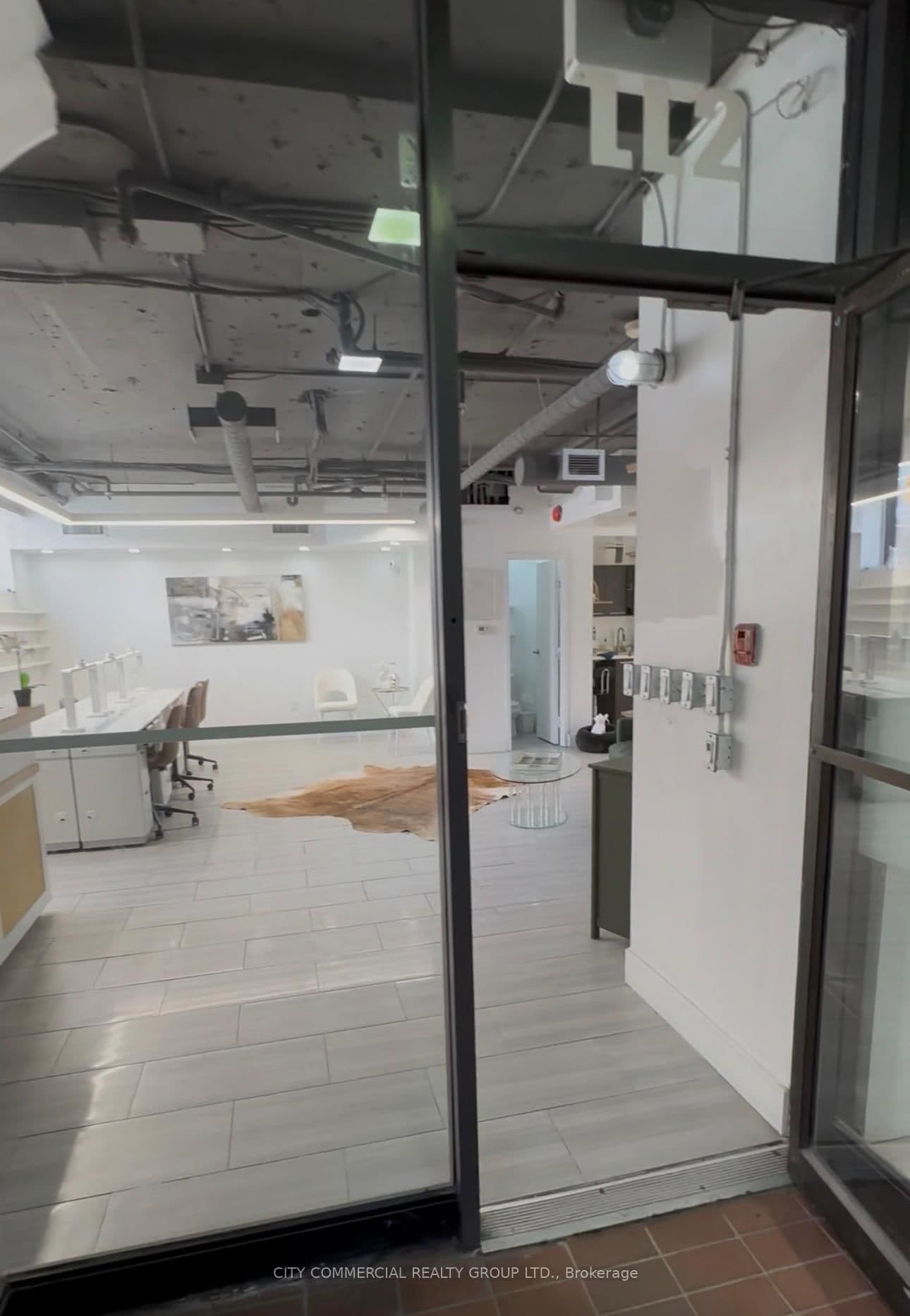 1300 Bay Street, Unit LL2 and LL3 thumbnail 12