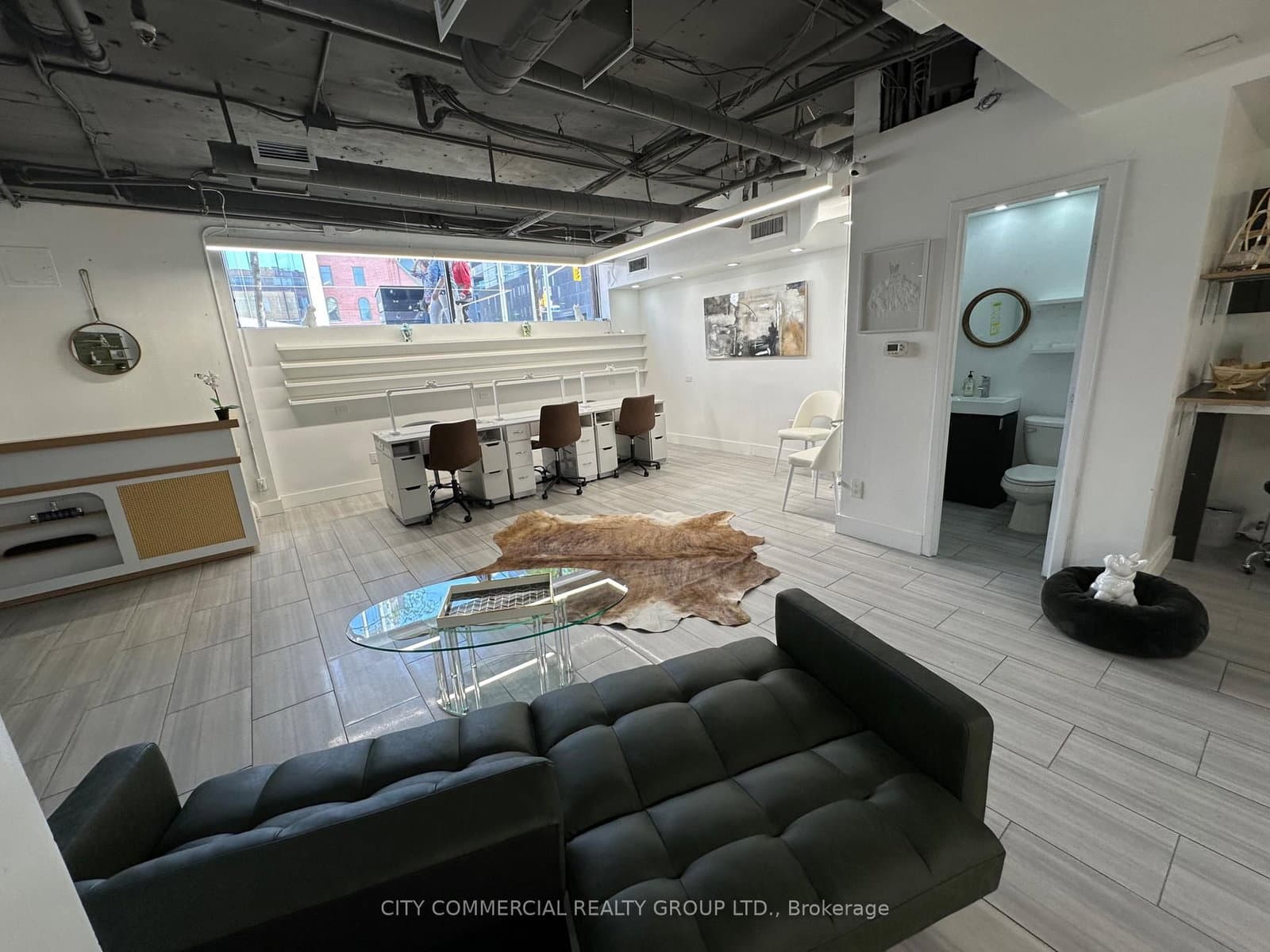 1300 Bay Street, Unit LL2 and LL3 thumbnail 7