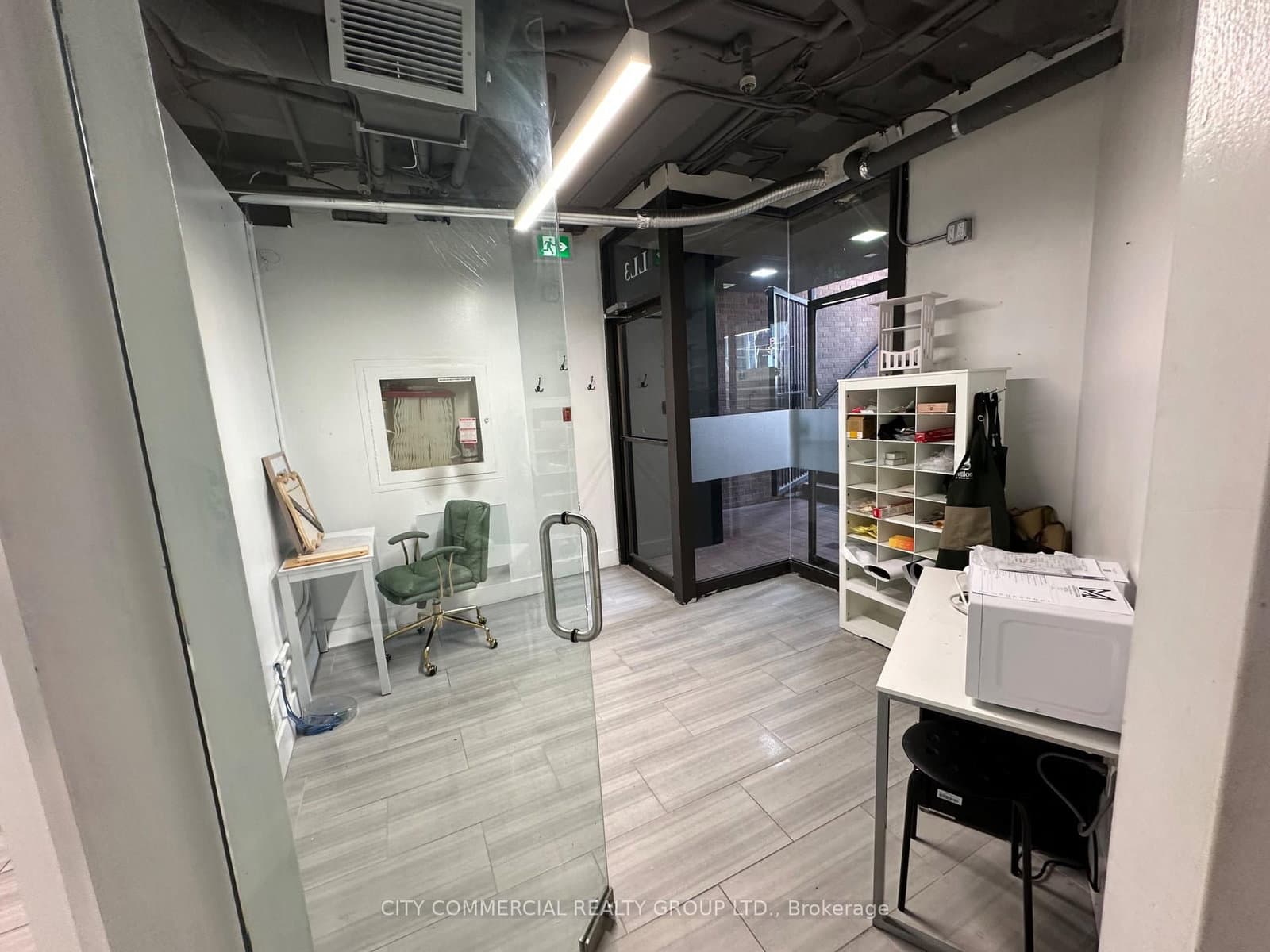 1300 Bay Street, Unit LL2 and LL3 thumbnail 9