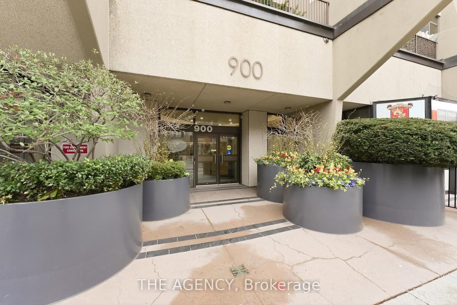 900 Yonge Street, Unit 902 thumbnail 2