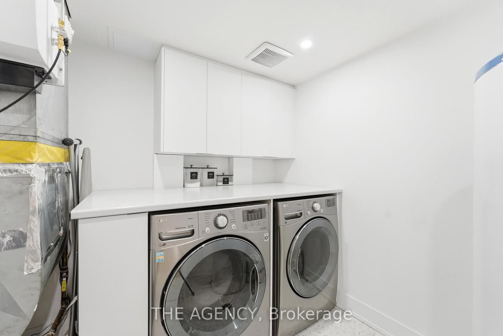 900 Yonge Street, Unit 902 thumbnail 34