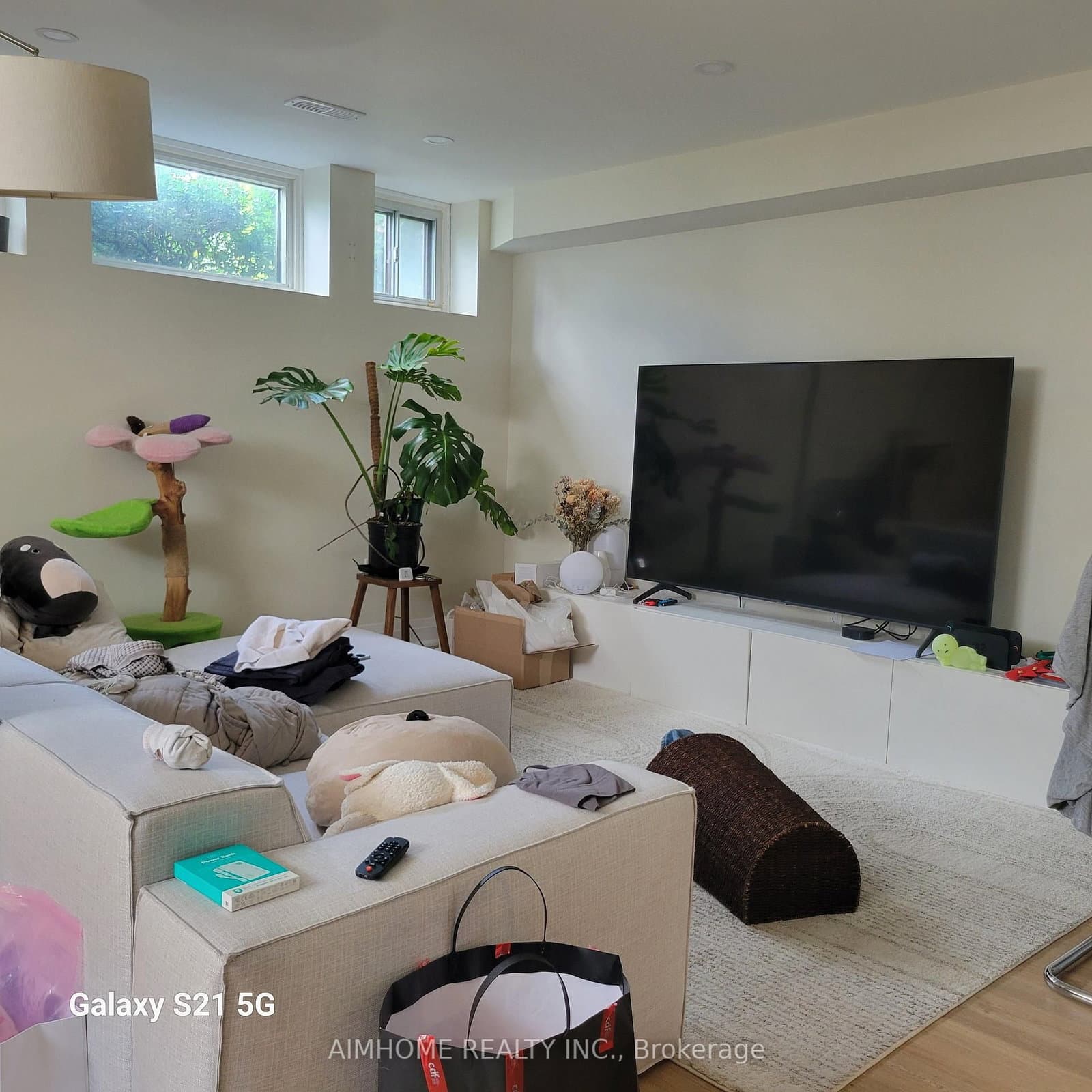 55 Santa Barbara Road, Unit Basement, thumbnail 4