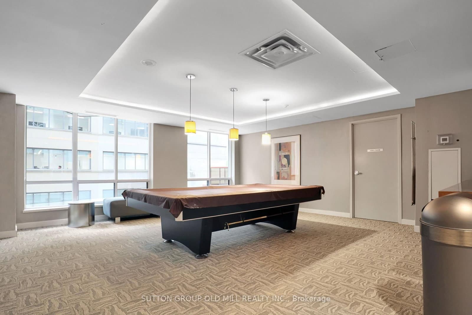 85 Bloor Street E, Unit 1207 thumbnail 34