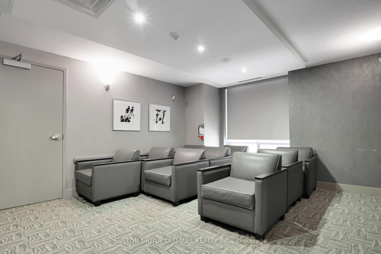 85 Bloor Street E, Unit 1207 thumbnail 35