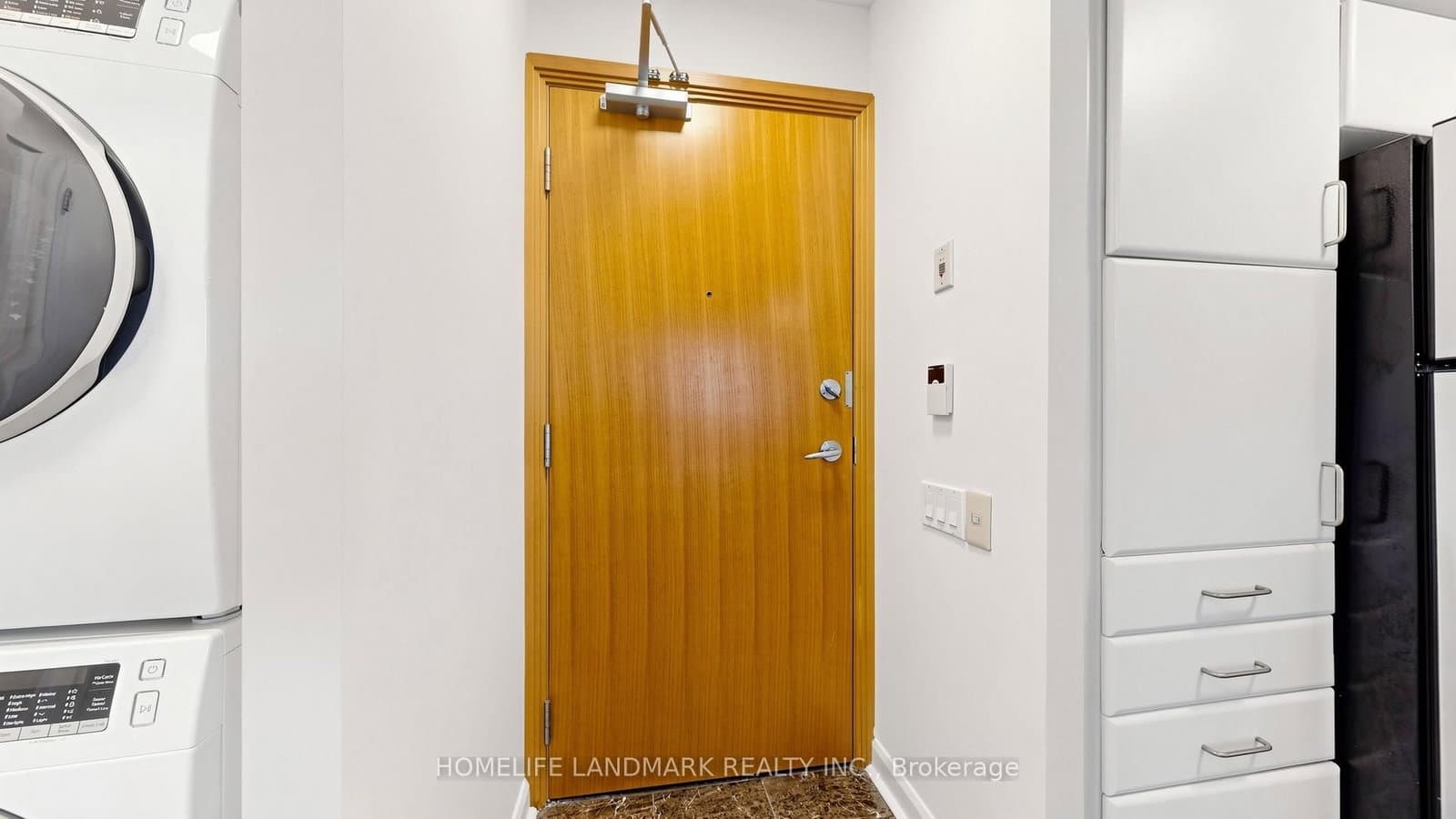 33 Sheppard Avenue E, Unit 1105 thumbnail 23