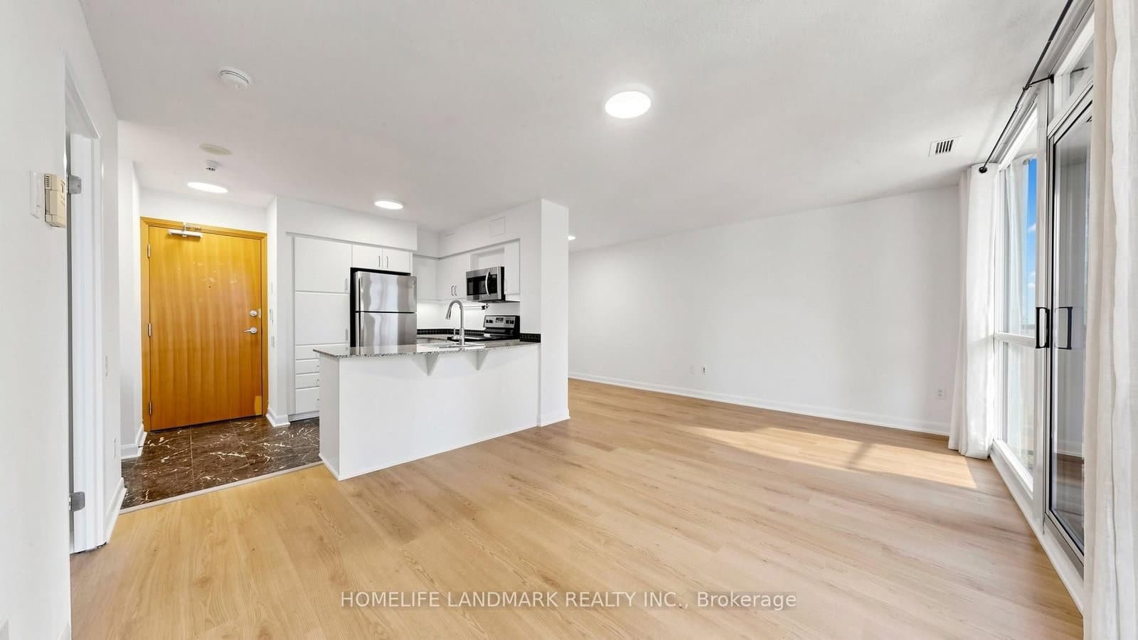 33 Sheppard Avenue E, Unit 1105 thumbnail 7