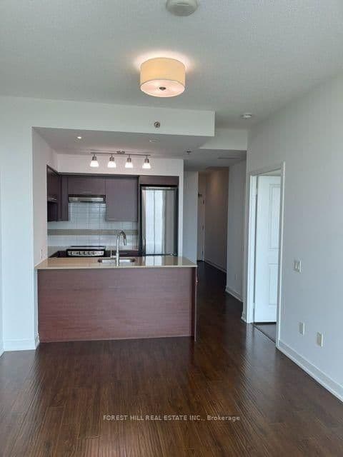 320 Tweedsmuir Avenue, Unit 2010 thumbnail 14