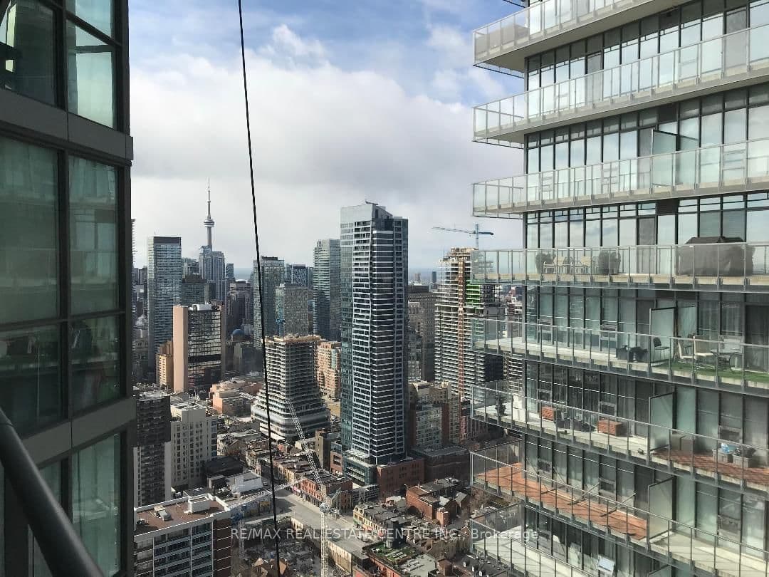 45 Charles Street, Unit 4703 thumbnail 10