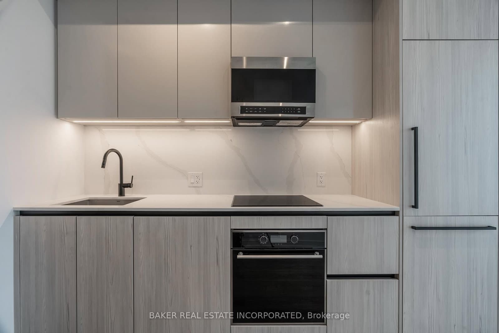 425 Front Street E, Unit 907 thumbnail 8