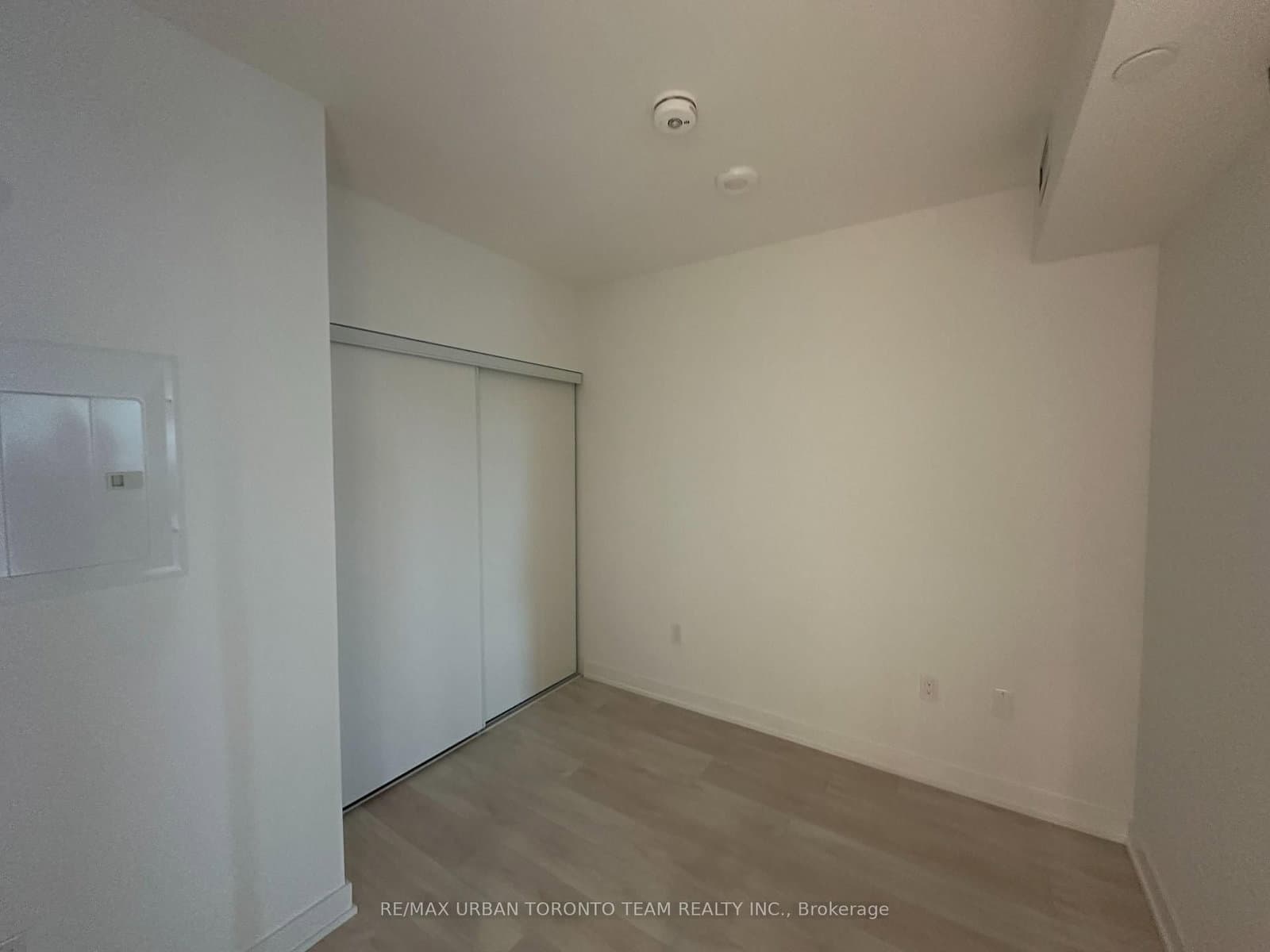 117 Broadway Avenue, Unit 418 thumbnail 17